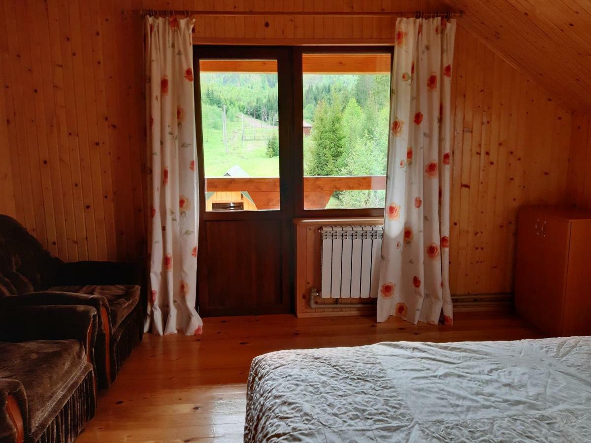 Wooddream Hotel Volovets Eksteriør billede
